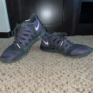 🌵Glow in the Dark Nike Shoes